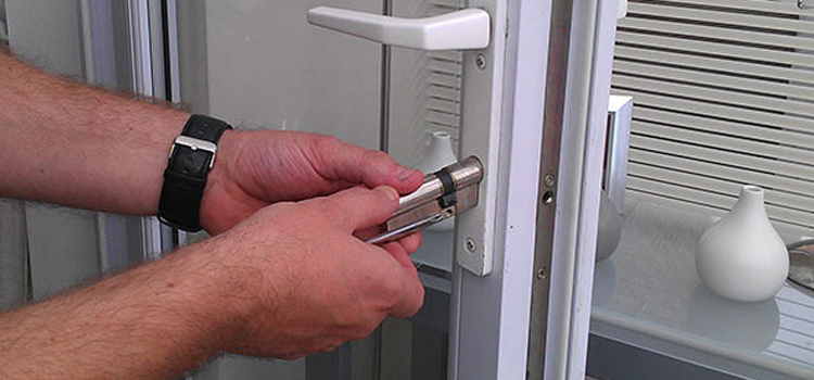 Commercial Door Lock Repair in Fallbrook